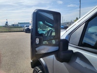 DURAMAX | HEATED & COOLED FRONT BUCKET SEATS | HEATED REAR SEATS | HEATED STEERING WHEEL | SUNROOF |... (image 8)