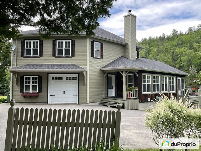 $599,000 - 2 Storey for sale in St-Côme — photo 1
