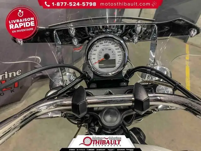 2013 Victory Motorcycles BOARDWALK in Street, Cruisers & Choppers in Sherbrooke - Image 12