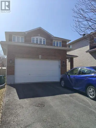 3 bed, 3.5 single family home for rent in desirable Morgans Grant Kanata. This spacious and open con...
