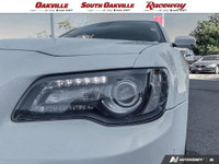 2023 Chrysler 300 Touring Bright White Clearcoat Pentastar 3.6L V6 VVT 8-Speed Automatic Call us at... (image 7)