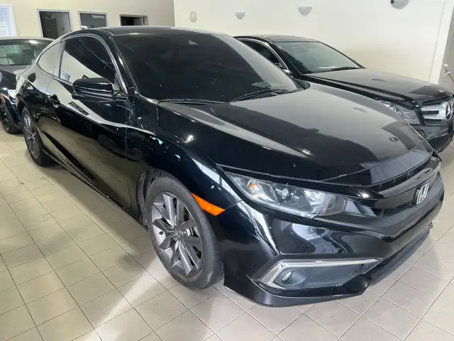 2019 Honda Civic Coupe in Cars & Trucks in City of Montréal - Image 4