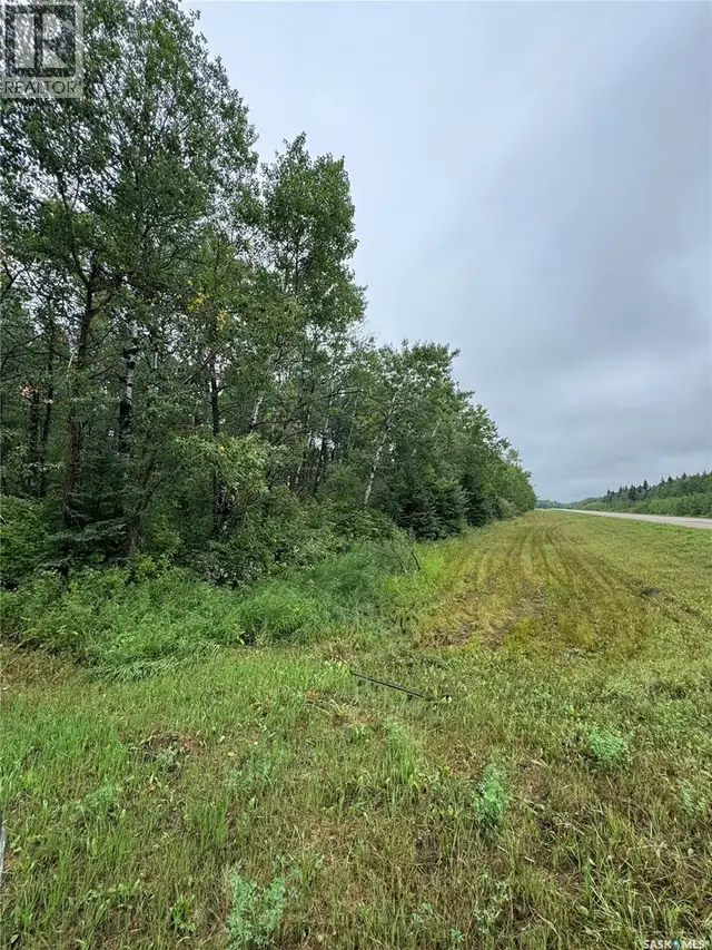Kerlak Cabin retreat acres Hudson Bay Rm No. 394, Saskatchewan in Land for Sale in Nipawin - Image 2