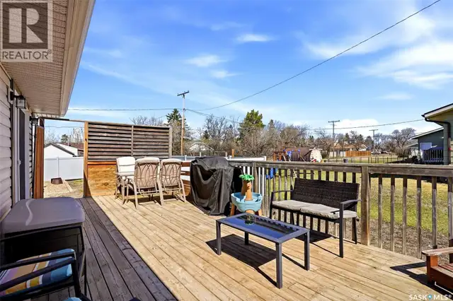 230 Prairie AVENUE Briercrest, Saskatchewan in Houses for Sale in Moose Jaw - Image 36