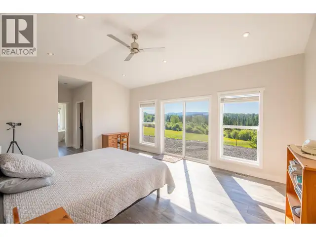 7155 GROSSETT ROAD Lone Butte, British Columbia in Houses for Sale in 100 Mile House - Image 31