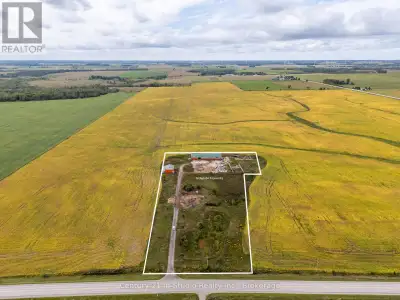 Welcome to 2231 Bruce Road 40 a beautiful country property offering over 4.5 acres of opportunity ju...