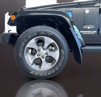 Jeep Wrangler Sahara 2017 - 2 TOITS / DÉMARREUR / CAMÉRA DE RECUL Vous cherchez un Jeep Wrangler Sah... (image 7)