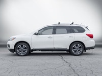 Check out this 2017 Nissan Pathfinder Platinum before it's too late! *You Can't Beat the Price with... (image 2)