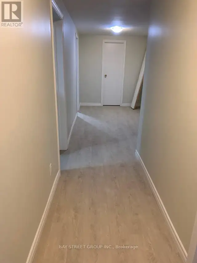 BASEMENT - 42 WINTERBERRY DRIVE Whitby (Rolling Acres), Ontario in Long Term Rentals in Oshawa / Durham Region - Image 4