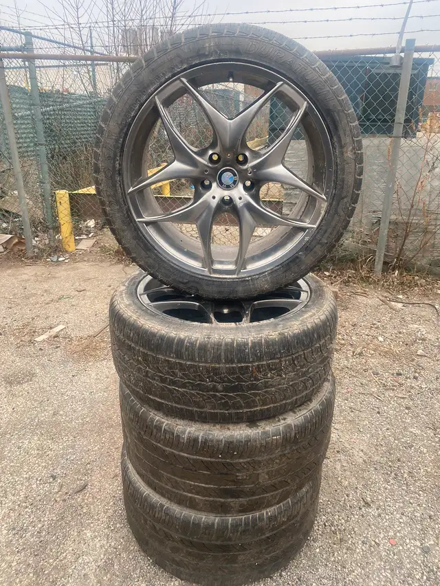 2002 BMW X5 in Tires & Rims in City of Toronto - Image 2