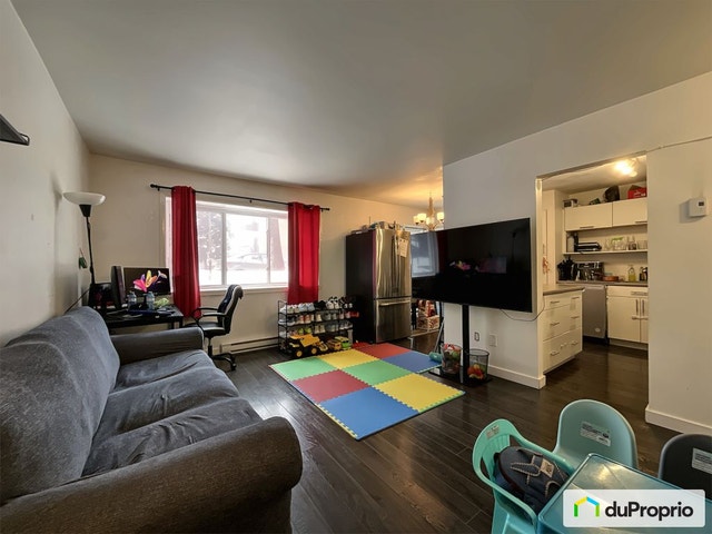 $299,000 - Condominium for sale in Longueuil (Vieux-Longueuil) — photo 2