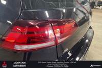 Navigation, Leather Seats, Heated Seats, Premium Sound Package, Rear View Camera! Compare at $31928... (image 8)