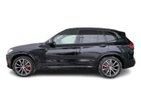 2025 BMW 5 Series 530i xDrive Tanzanite Blue II Met PREMIUM ESSENTIAL PACKAGE ADAPTIVE CRUISE CONTRO... (image 4)