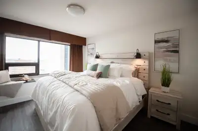 190 Smith Apartment Suites - 1-Bedroom Suite Apartment for Rent, View more