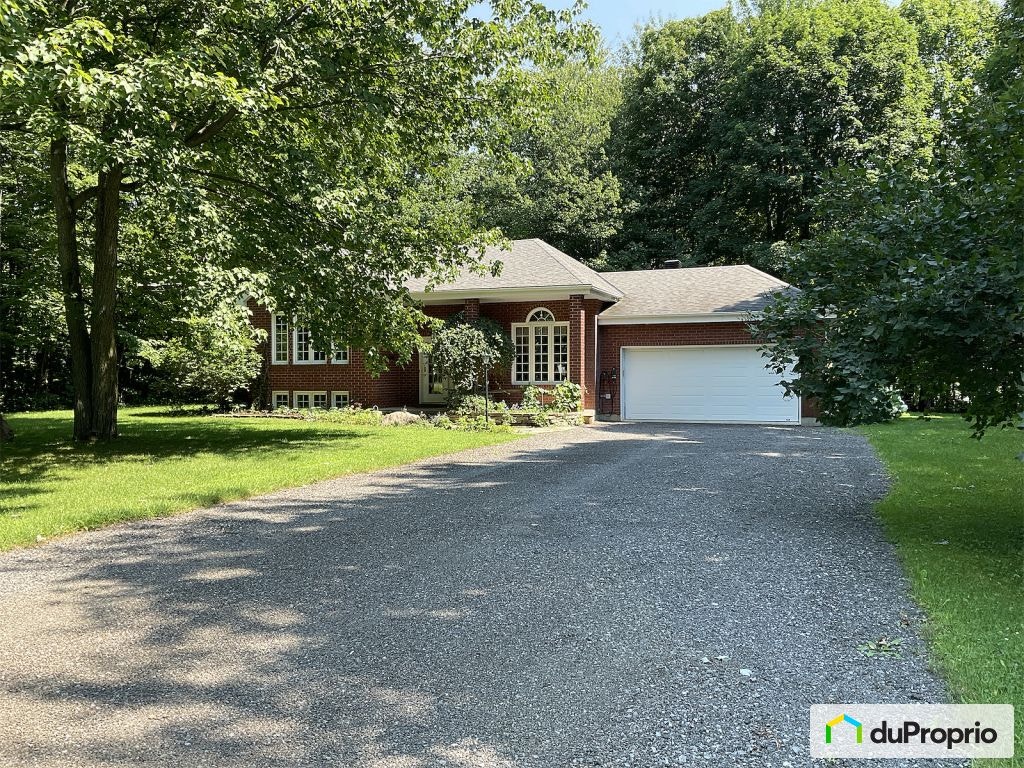$749,500 - Bungalow for sale in St-Ambroise-De-Kildare — photo 3
