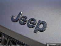 This Jeep Grand Cherokee L has a powerful ERC 3.6L Pentastar(TM) VVT V6 engine w/ESS engine powering... (image 9)