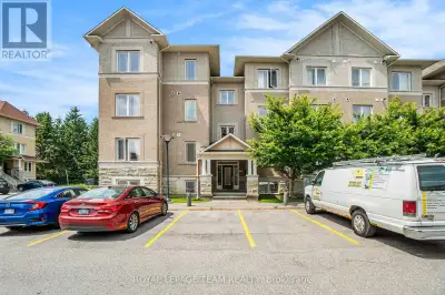7 - 355 PASEO PRIVATE Ottawa, Ontario