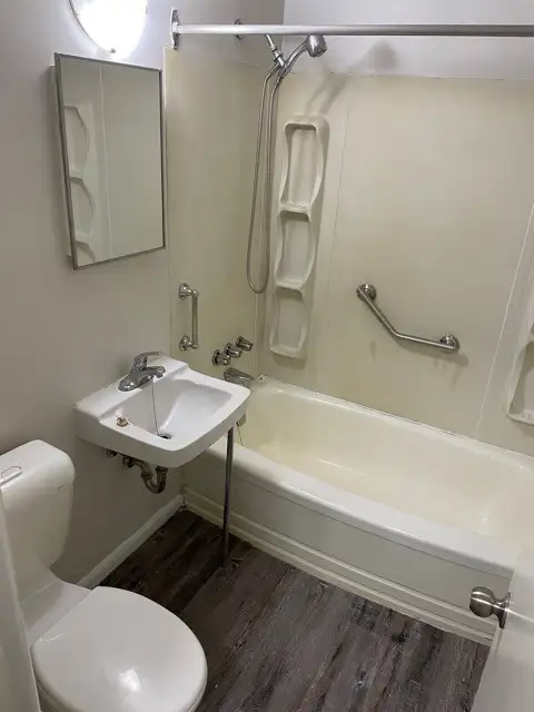 Photo 10