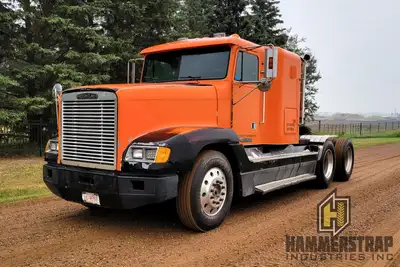 FREIGHTLINER FLD 120 Tandem Axle Sleeper Semi Truck CAT 3406E 12.7L 6 cylinder 465 HP turbo diesel e...