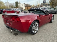 Vehicle Highlights: - Accident free - Low mileage Just landed is a stunning Chevrolet Corvette Grand... (image 6)
