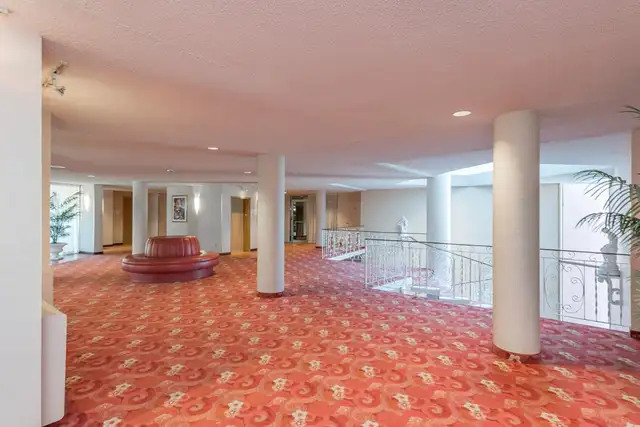 2 Bedroom Apartment for Rent - 2222 Bellevue Avenue in Long Term Rentals in Vancouver - Image 10