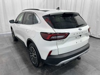 See Dealer Website for Details. Engine: Moteur à 4 cylindres 2.5L L/100Km City: 5.6 L/100Km Hwy: 6.3... (image 4)