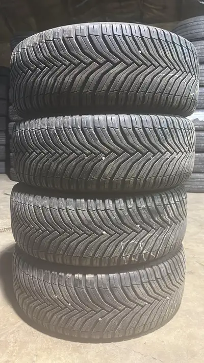 Tread depth 9/32nds DOT0121 Please email, text, or call to arrange a visit. usedtyreguy@outlook.com...