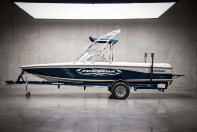 US-ISR0L048F404 Voici notre Moomba Outback 2004, avec seulement 365 heures au compteur ! C'est le pa...