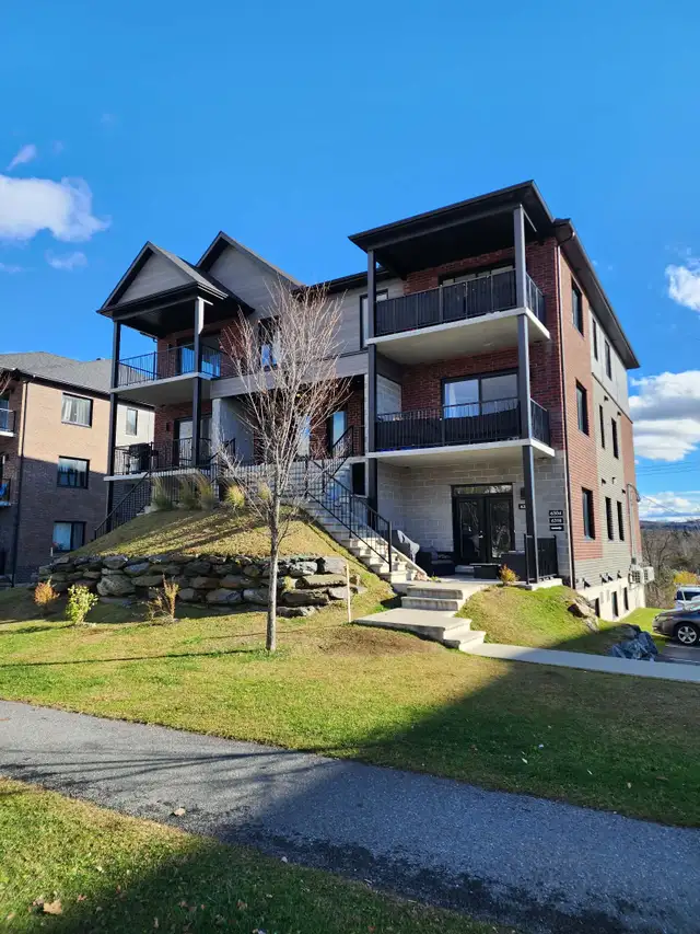 6 1/2 - Style condo à Rock-Forest in Long Term Rentals in Sherbrooke - Image 23