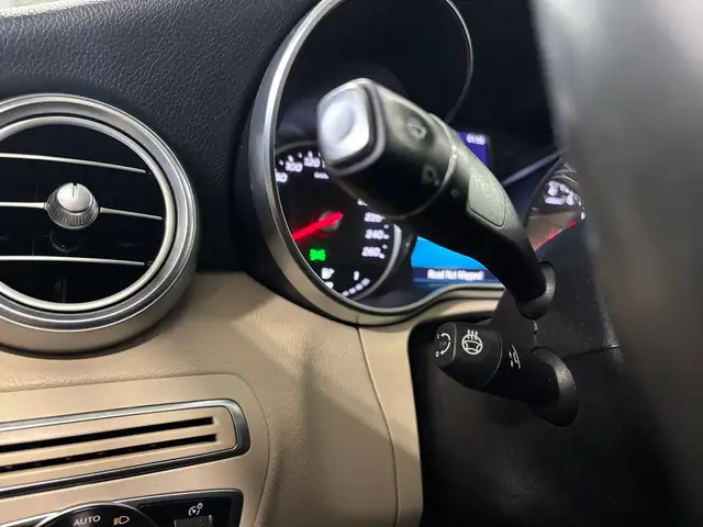 2021 Mercedes-Benz C-Class C300|4MATIC|AMGPKG|NAV|WOOD|CREAMLEAT in Cars & Trucks in City of Toronto - Image 18