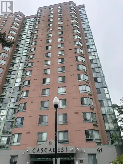 #1706 - 61 MARKBROOK LANE Toronto (Mount Olive-Silverstone-James