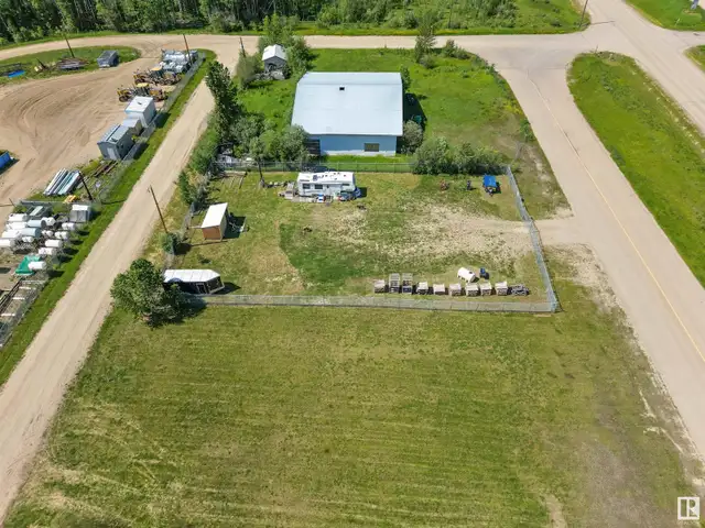5126 50A ST Cynthia, Alberta in Land for Sale in St. Albert - Image 5