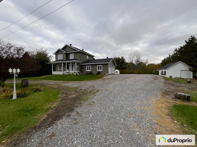 $664,500 - 2 Storey for sale in St-Pie — photo 1