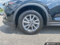 2022 Mazda CX-5 Le Mazda CX-5 GS 2022 est un VUS compact qui se distingue par son design élégant, so... (image 8)