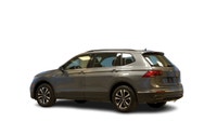 Recent Arrival! Odometer is 11264 kilometers below market average! 2024 Volkswagen Tiguan Trendline... (image 9)