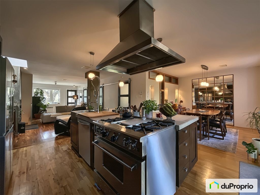 $1,395,000 - Duplex for sale in Ahuntsic / Cartierville — photo 2