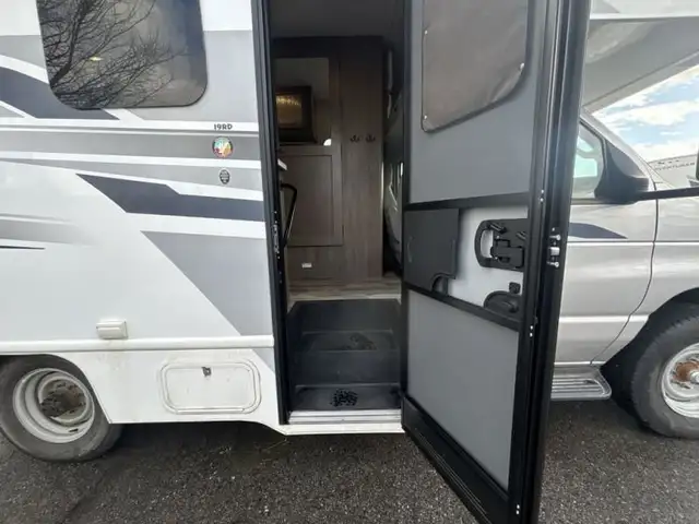 2024 Adventurer LP Class C Adventurer 19RD in RVs & Motorhomes in Kelowna - Image 27