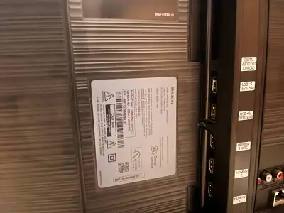 get this tv for parts only the scrern was hit , model attached