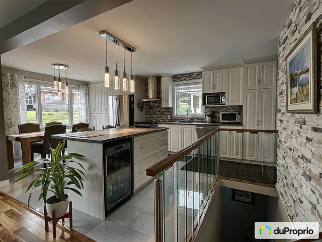 $415,000 - Bungalow for sale in La Baie — photo 3