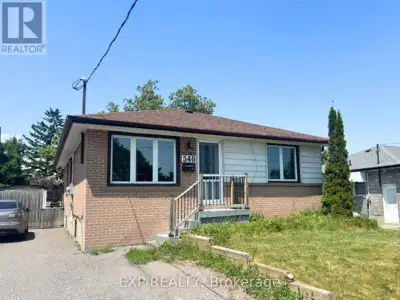 MAIN - 546 PHILLIP MURRAY AVENUE Oshawa (Lakeview), Ontario