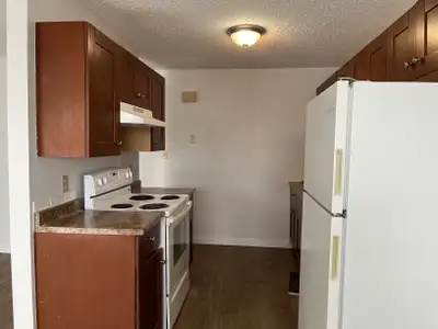 2 Bed 1 Bath Unit in Red Deer, AB Professionally Managed by Magnum York Property Management Ltd Spac...