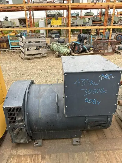 Visit www.globalpower.ca for larger photos and more details! kW: 430 Volts: 208 RPMs: 1800 430 KW St...
