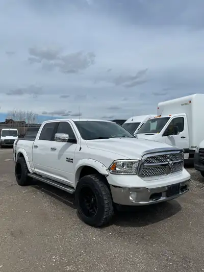 TRADE IN SPECIAL 2014 Ram 1500 Laramie Scat Pack This 2014 Ram 1500 is in wonderful condition drives...