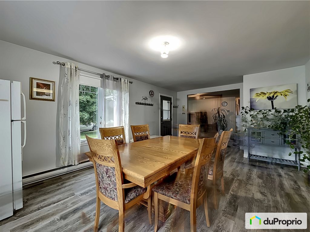 $342,000 - Bungalow for sale in Danville — photo 3