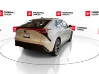*** Grounded Demo *** Thornhill Toyota Proudly Presents This Former Demo White 2026 Toyota bZ with X... (image 7)