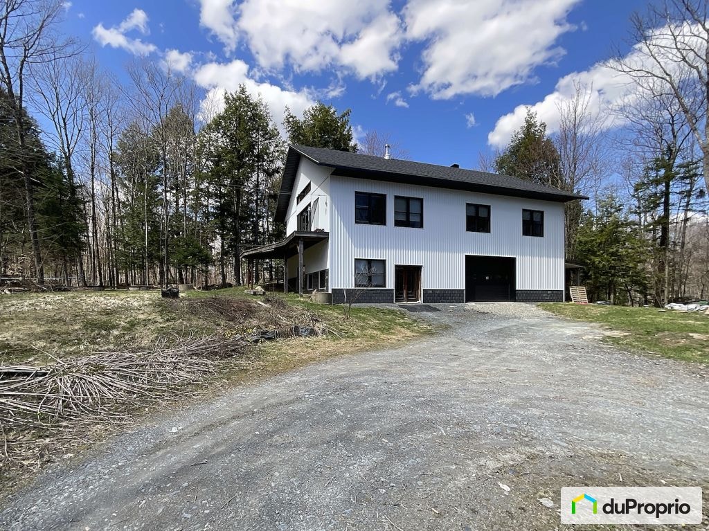 $649,000 - 2 Storey for sale in Racine — photo 1
