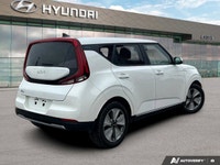 The advertised vehicle price is based on a promotional finance offer. Customers who purchase the veh... (image 4)