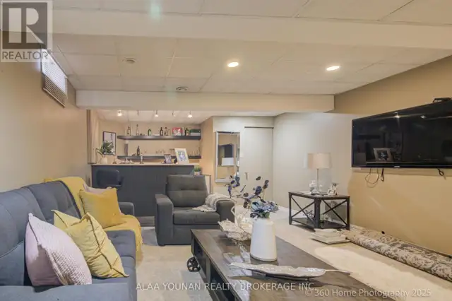 84 HILLGARDEN DRIVE Hamilton (Stoney Creek Mountain), Ontario in Houses for Sale in Hamilton - Image 30