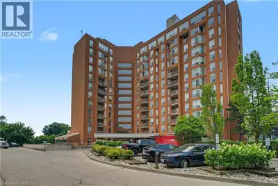 Want to be a part of an amazing community with great amenities and tonnes of activities? Look no fur...