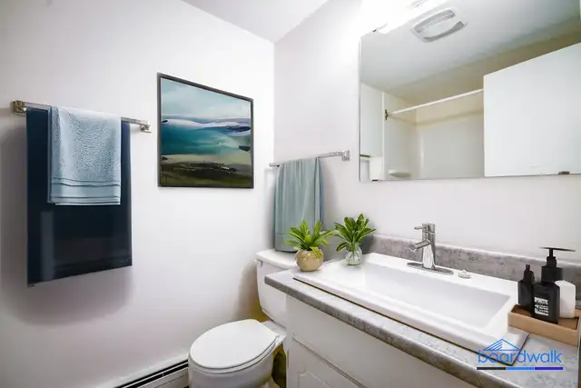 Centennial South - 2 Bedroom Premium Apartment for Rent in Long Term Rentals in Regina - Image 14